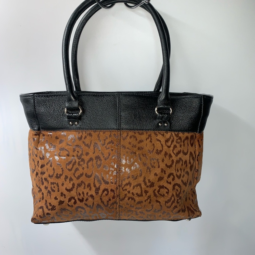 🔥NEW🔥 Gun Tote’n Mamas Satchel